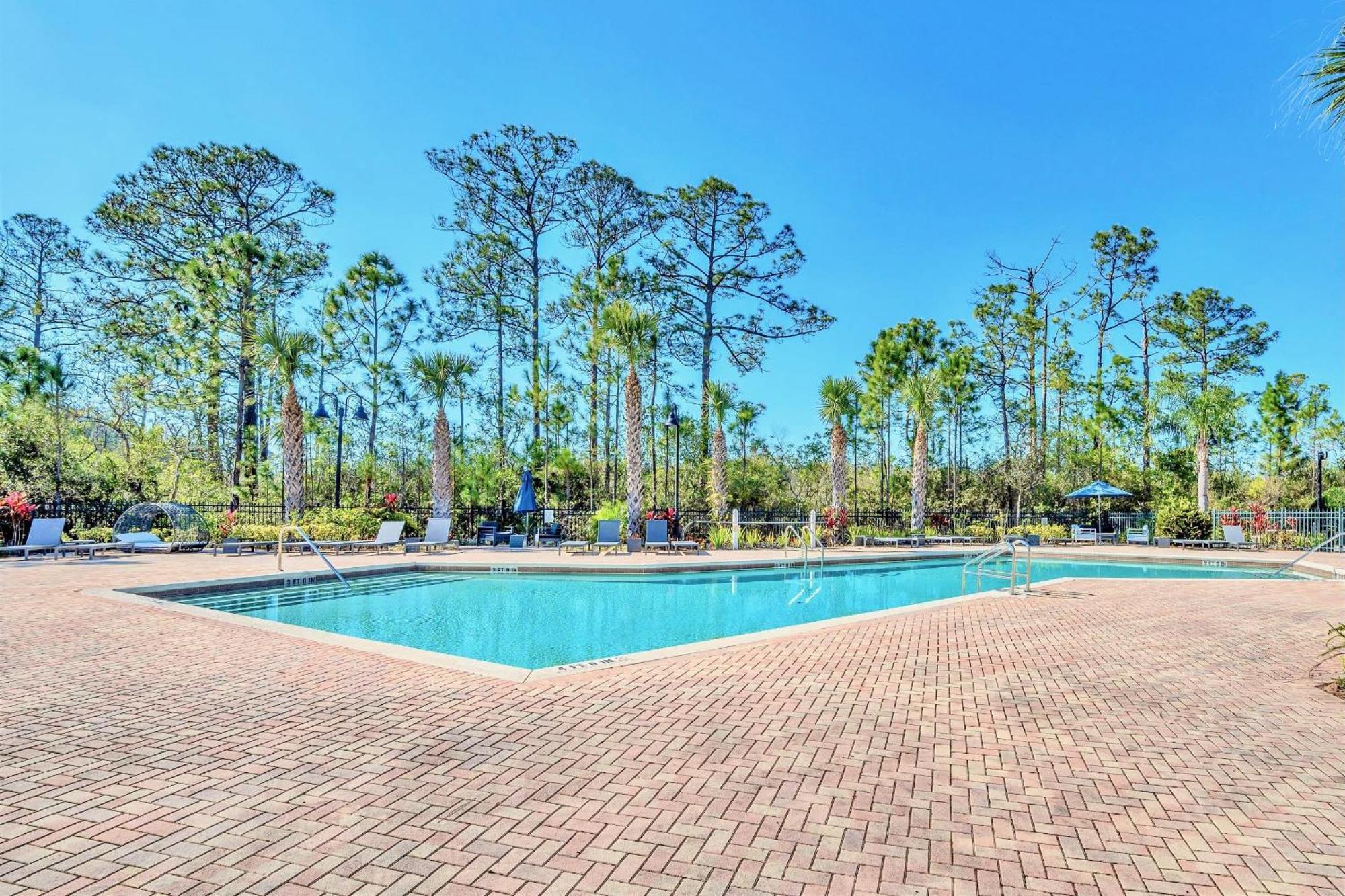 Bright & Modern 2Br Condo With Pool & Hot Tub, Near Disney! Ορλάντο Εξωτερικό φωτογραφία