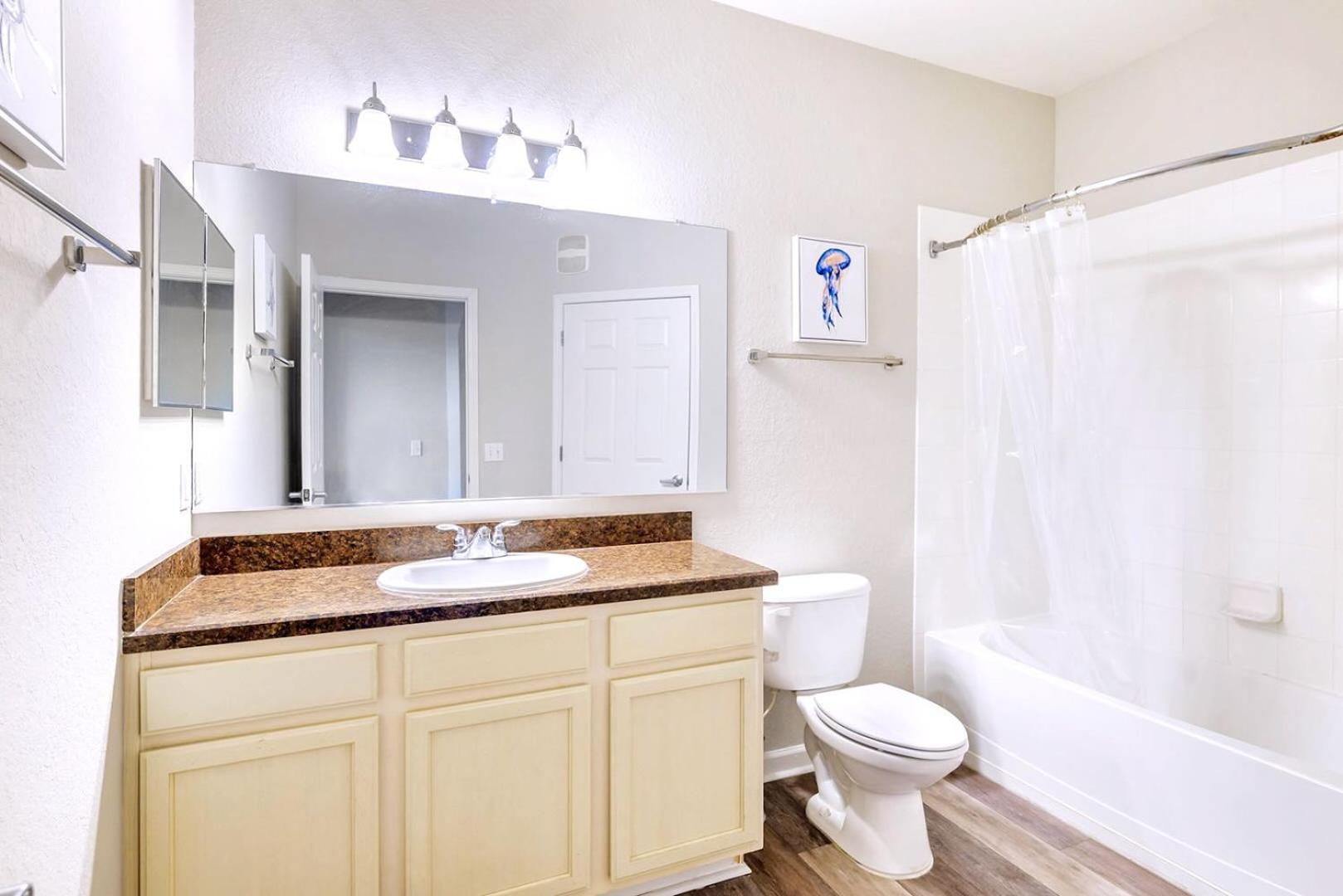 Bright & Modern 2Br Condo With Pool & Hot Tub, Near Disney! Ορλάντο Εξωτερικό φωτογραφία