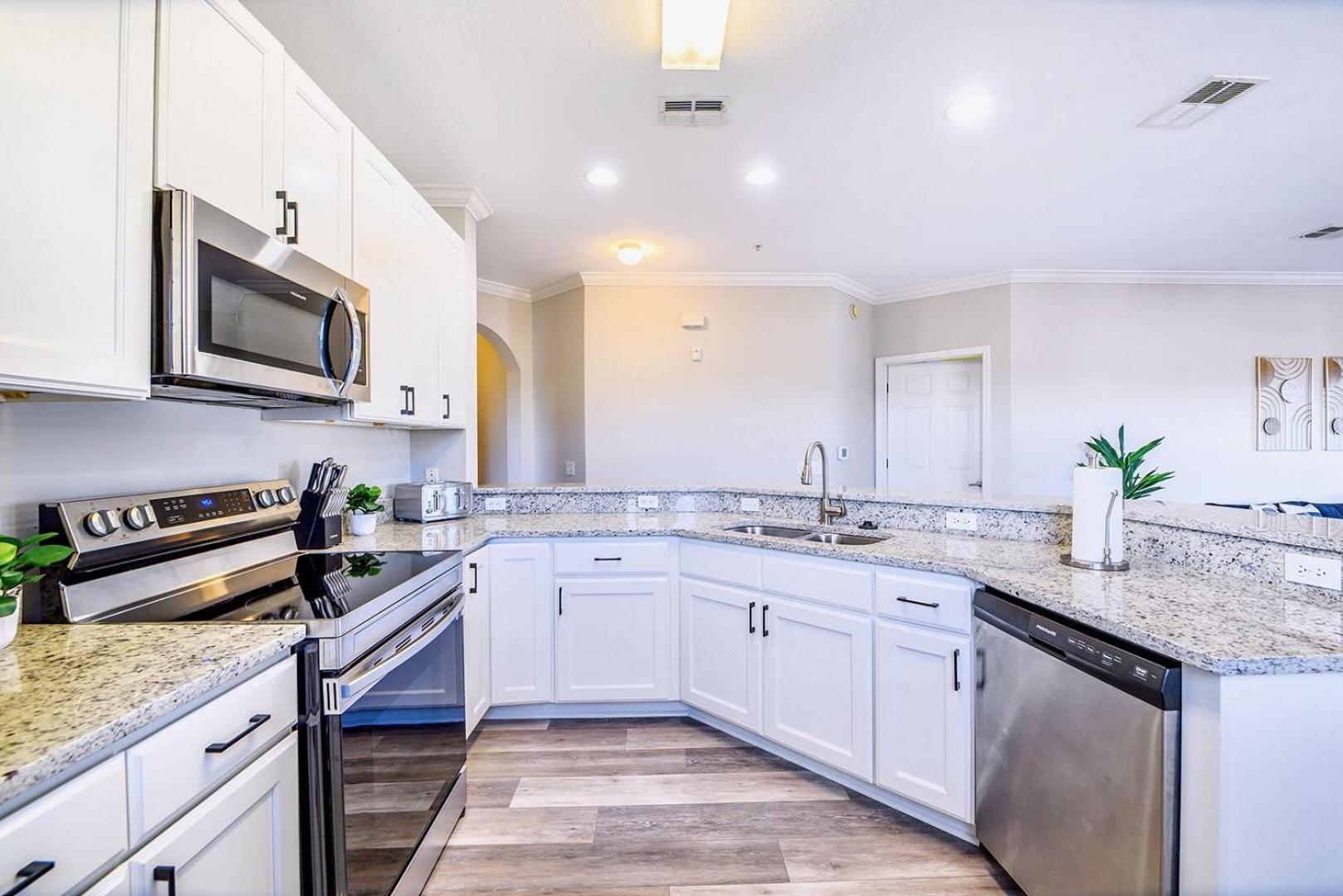Bright & Modern 2Br Condo With Pool & Hot Tub, Near Disney! Ορλάντο Εξωτερικό φωτογραφία
