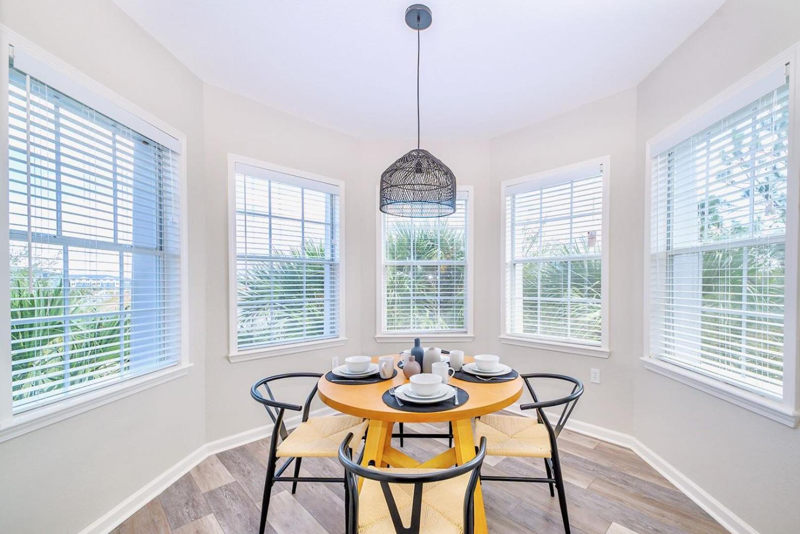 Bright & Modern 2Br Condo With Pool & Hot Tub, Near Disney! Ορλάντο Εξωτερικό φωτογραφία